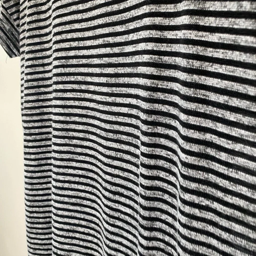Nordstrom Lush Midi Knit Dress in Grey and Black Stripe - Picture 6 of 9
